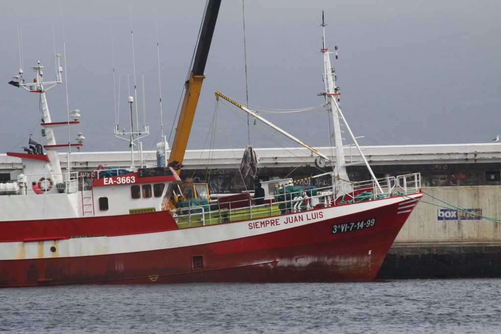 Le Siempre Juan Luis de la flotte d'ORPAGU / Horta Photo prise par un anonyme sur le port de Horta aux Açores. Source : Azores Shark Sanctuary